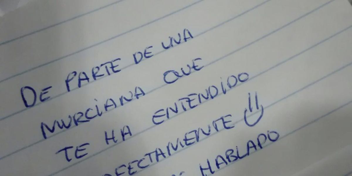 La respuesta de una chica a un hombre que se mete con los murcianos