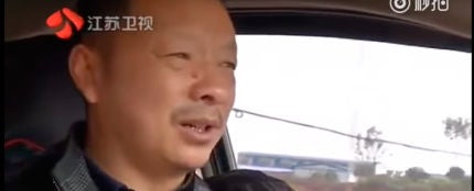 Se hizo taxista para encontrar a su hija y lo logró después de 24 años
