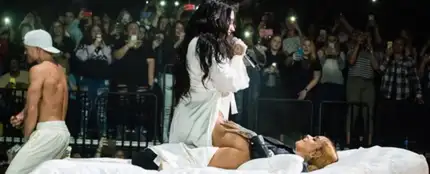 El momentazo hot entre Demi Lovato y Kehlani El momentazo hot entre Demi Lovato y Kehlani