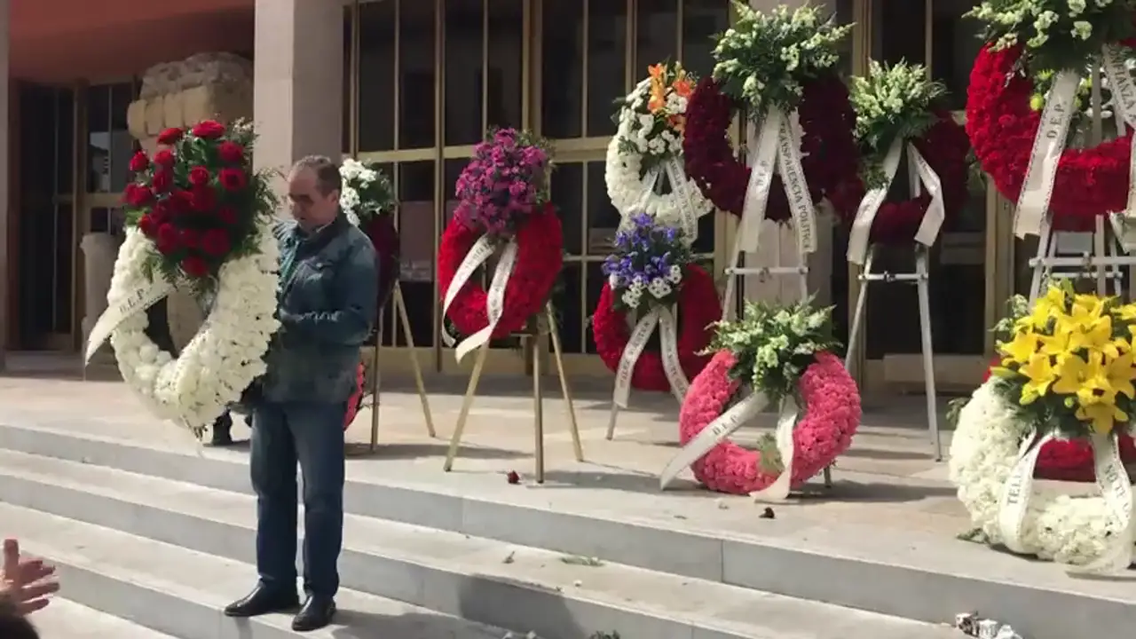 Empleados de Funerarias protestan en Córdoba Empleados de Funerarias protestan en Córdoba