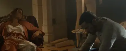 Eminem se convierte en un asesino en serie en el videolcip de 'Framed' Eminem se convierte en un asesino en serie en el videolcip de 'Framed'