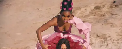 Janelle Monáe y Tessa Thompson en el videoclip de 'Pynk' Janelle Monáe y Tessa Thompson en el videoclip de 'Pynk'