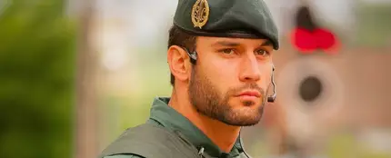 El atractivo agente de la Guardia Civil que se ha hecho viral El atractivo agente de la Guardia Civil que se ha hecho viral