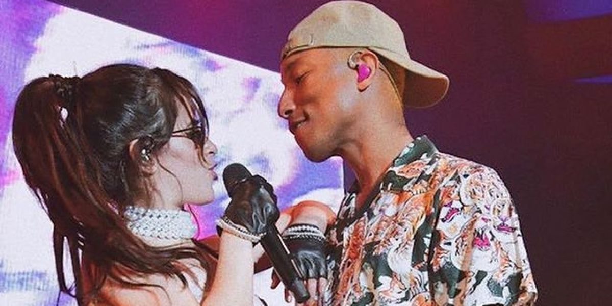 Camila Cabello y Pharrell interpretando en directo 'Sangria Wine'