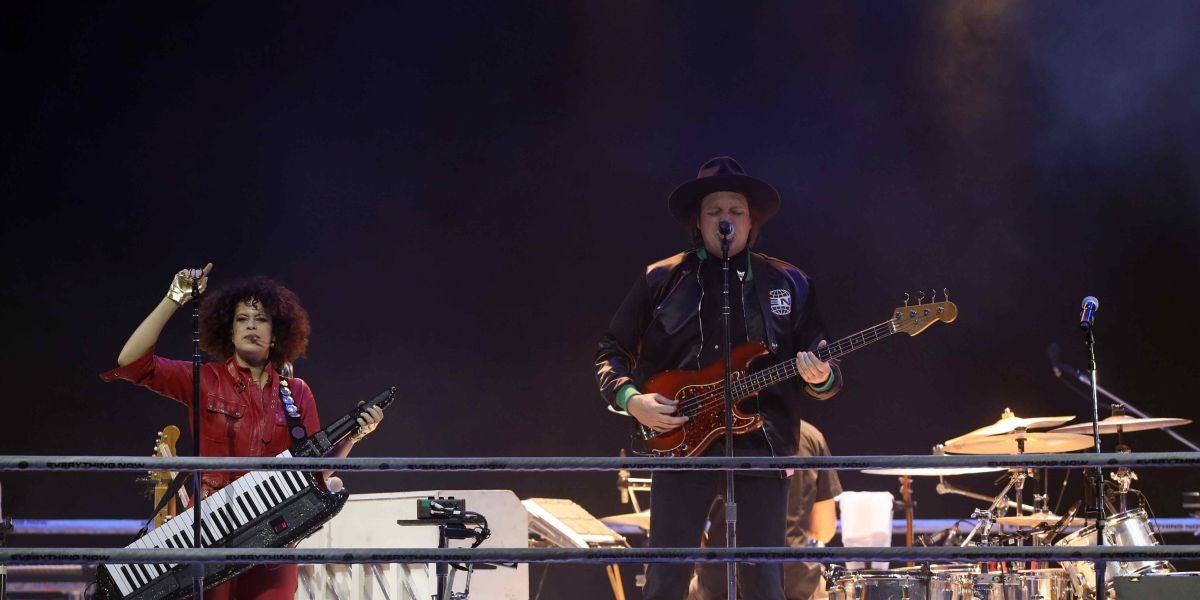 Arcade Fire durante su concierto en Barcelona presentando 'Everything Now'