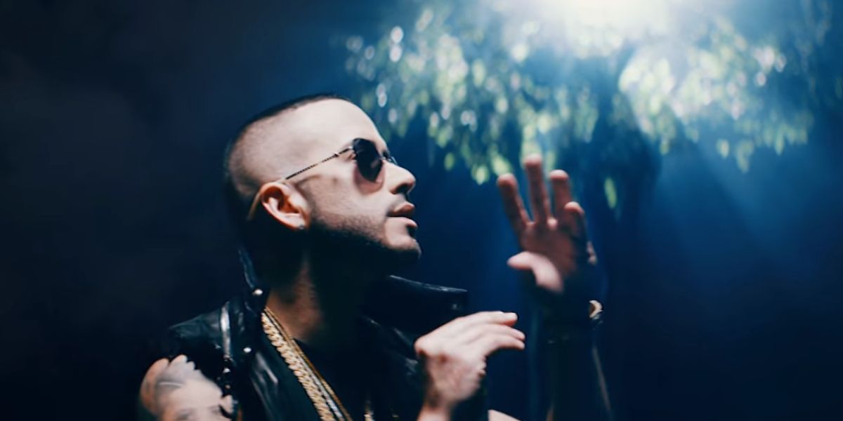 Yandel en el vídeo de 'No Pare'