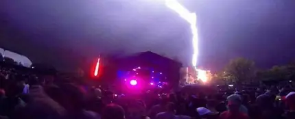 Cae un rayo en el festival Trance XV de Argentina Cae un rayo en el festival Trance XV de Argentina