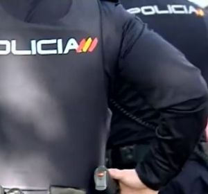 Imagen de archivo de varios policías Imagen de archivo de varios policías