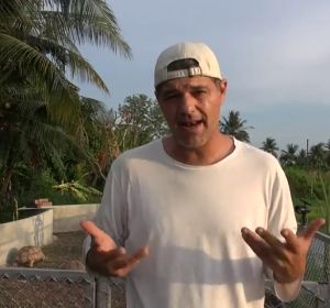 Frank Cuesta desvela que ha contraído malaria en África: "¡Qué putada!" Frank Cuesta desvela que ha contraído malaria en África: "¡Qué putada!"