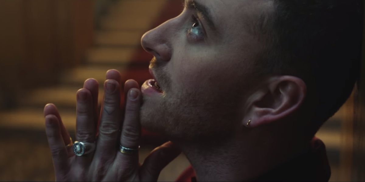Sam Smith en el vídeo de Pray
