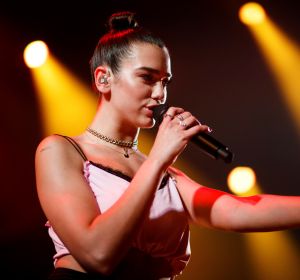 La cantante británica Dua Lipa (Archivo) La cantante británica Dua Lipa (Archivo)