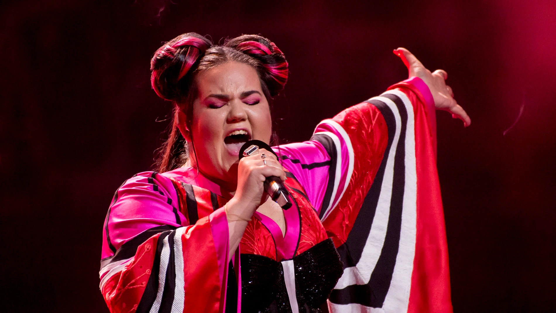 Netta, durante su actuación en la semifinal de Eurovisión Netta, durante su actuación en la semifinal de Eurovisión