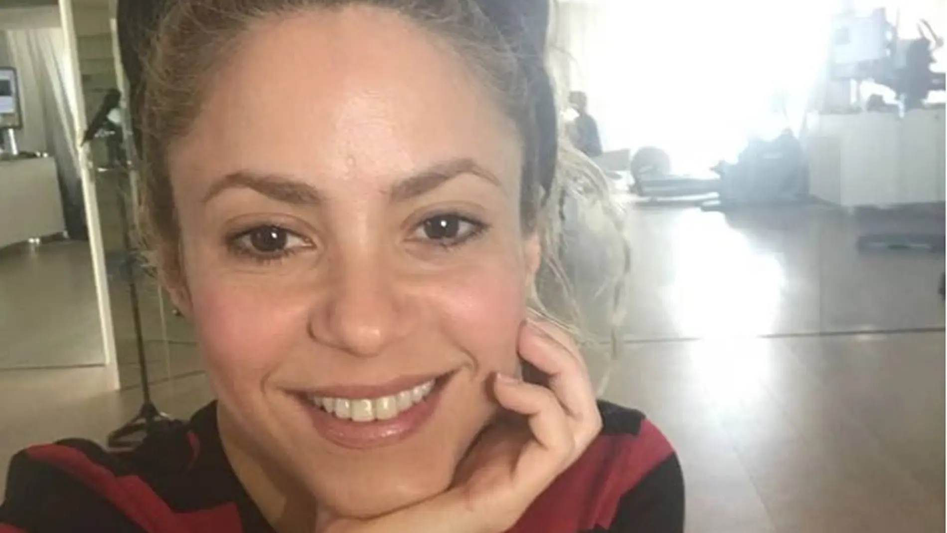 Shakira Shakira