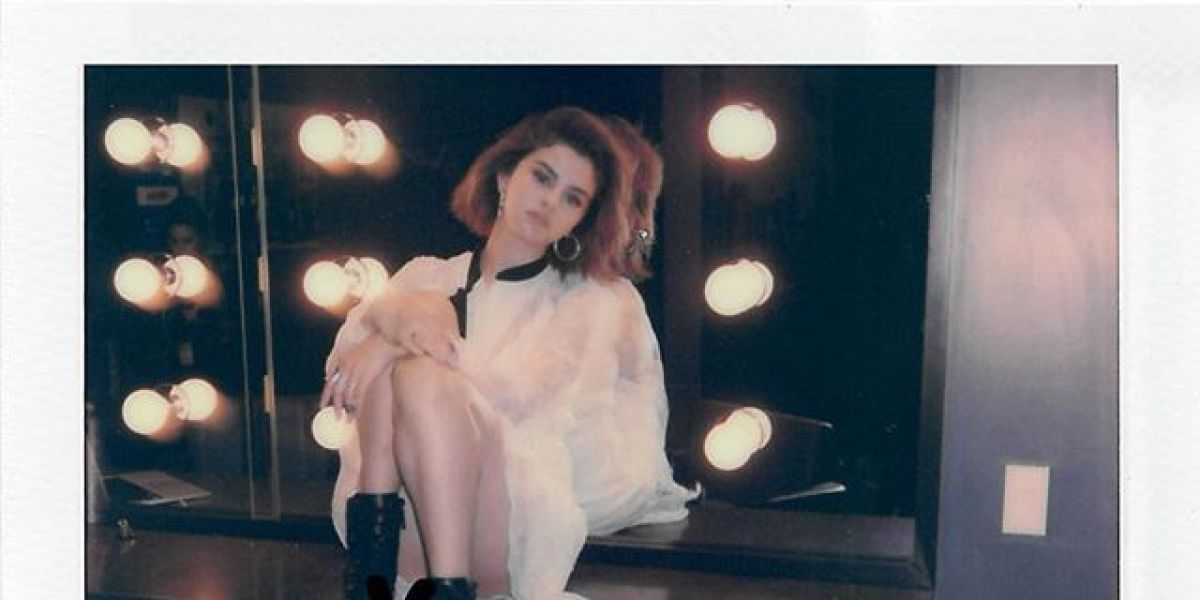 Selena Gomez presenta 'Back to you'
