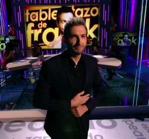 El esperado posado de Frank Blanco luciendo abdominales El esperado posado de Frank Blanco luciendo abdominales