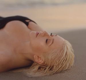 Christina Aguilera presenta 'Twice' Christina Aguilera presenta 'Twice'