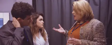 Paquita Salas con Amaia y Alfred Paquita Salas con Amaia y Alfred