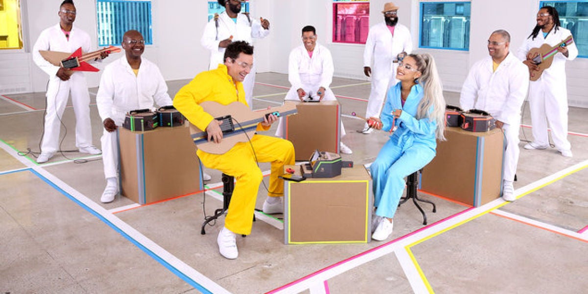 Ariana Grande y Jimmy Fallon