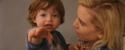 Lykke Li con su hijo Dion en el vídeo de &#39;Utopia&#39;