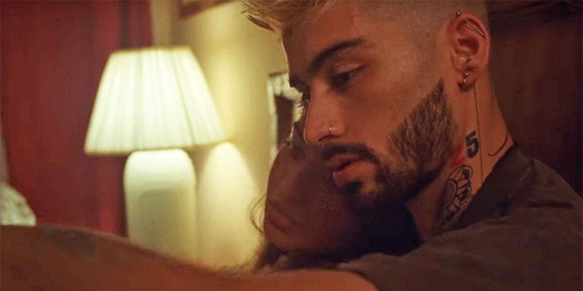 Zayn en el videoclip de 'Entertainment'
