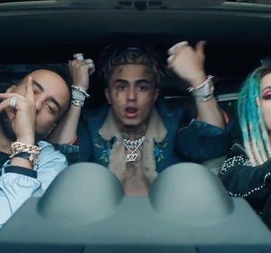 Frame videoclip 'Welcome To The Party' Frame videoclip 'Welcome To The Party'
