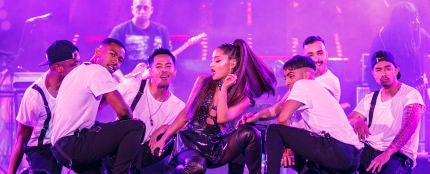 Ariana Grande durante su actuaci&oacute;n en el festival Wango Tango