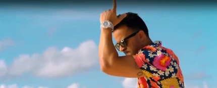 Luis Fonsi estrena 'Calypso' Luis Fonsi estrena 'Calypso'