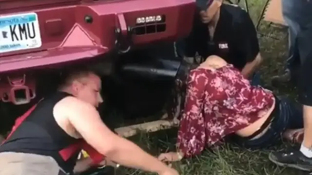 La joven atrapada