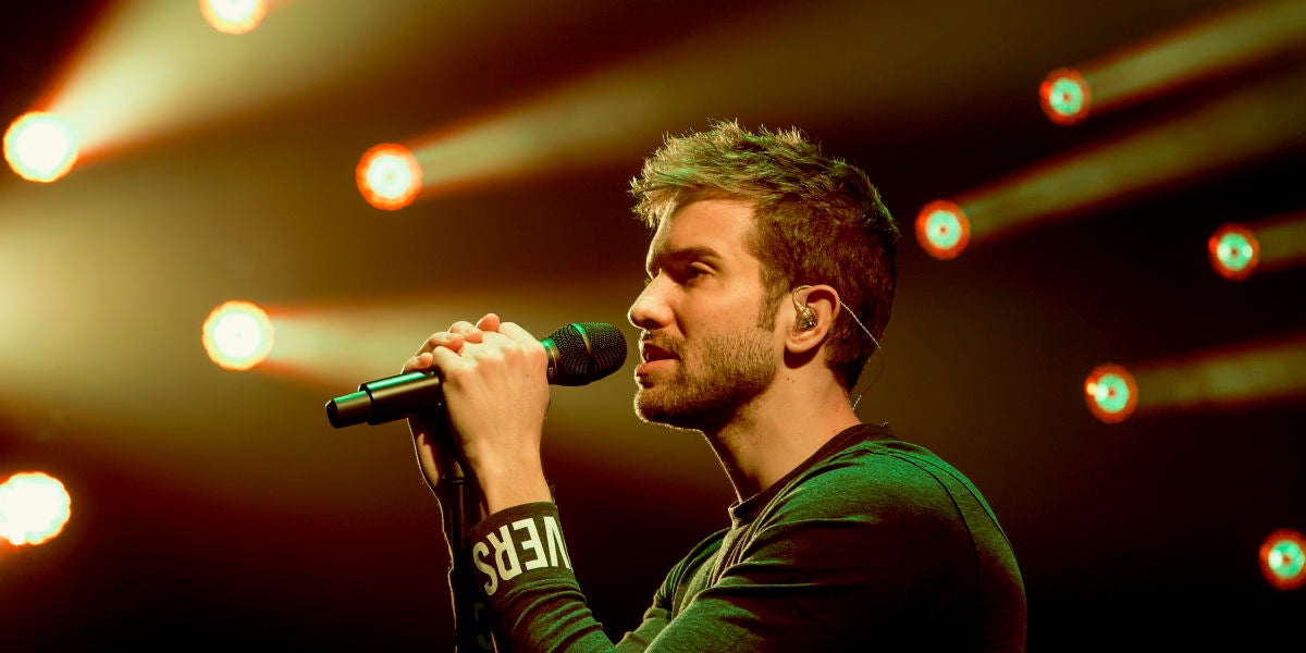 T1 Pablo Alborán en concierto (Sección)