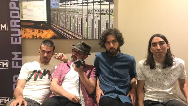 Los chicos de Vetusta Morla en Europa FM