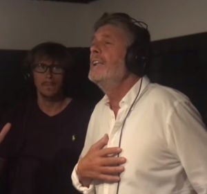 Francisco y Alejandro Abad interpretan 'Canta España' Francisco y Alejandro Abad interpretan 'Canta España'