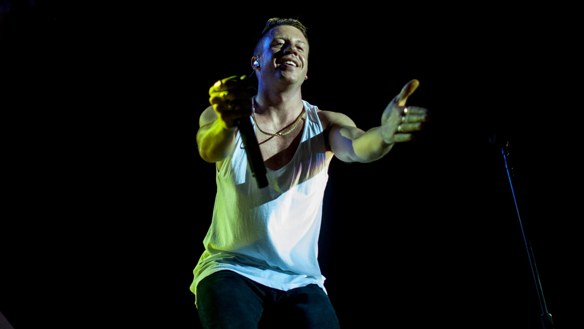 El rapero americano Macklemore en un concierto El rapero americano Macklemore en un concierto