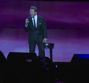 Luis Miguel, el "Sol de México", vuelve a calentar España Luis Miguel, el "Sol de México", vuelve a calentar España