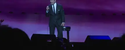 Luis Miguel, el "Sol de México", vuelve a calentar España Luis Miguel, el "Sol de México", vuelve a calentar España