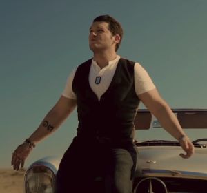 Manu Tenorio en el vídeo de 'Quiero' Manu Tenorio en el vídeo de 'Quiero'