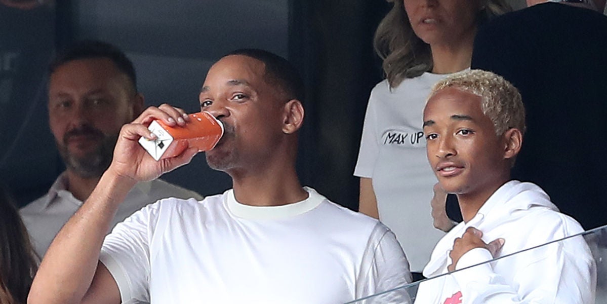 Will Smith junto su hijo, Jaden Smith, después de presentar la canción del Mundial Rusia 2018 junto a Nicky Jam