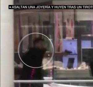 Atraco en una joyería de Castelldefels Atraco en una joyería de Castelldefels
