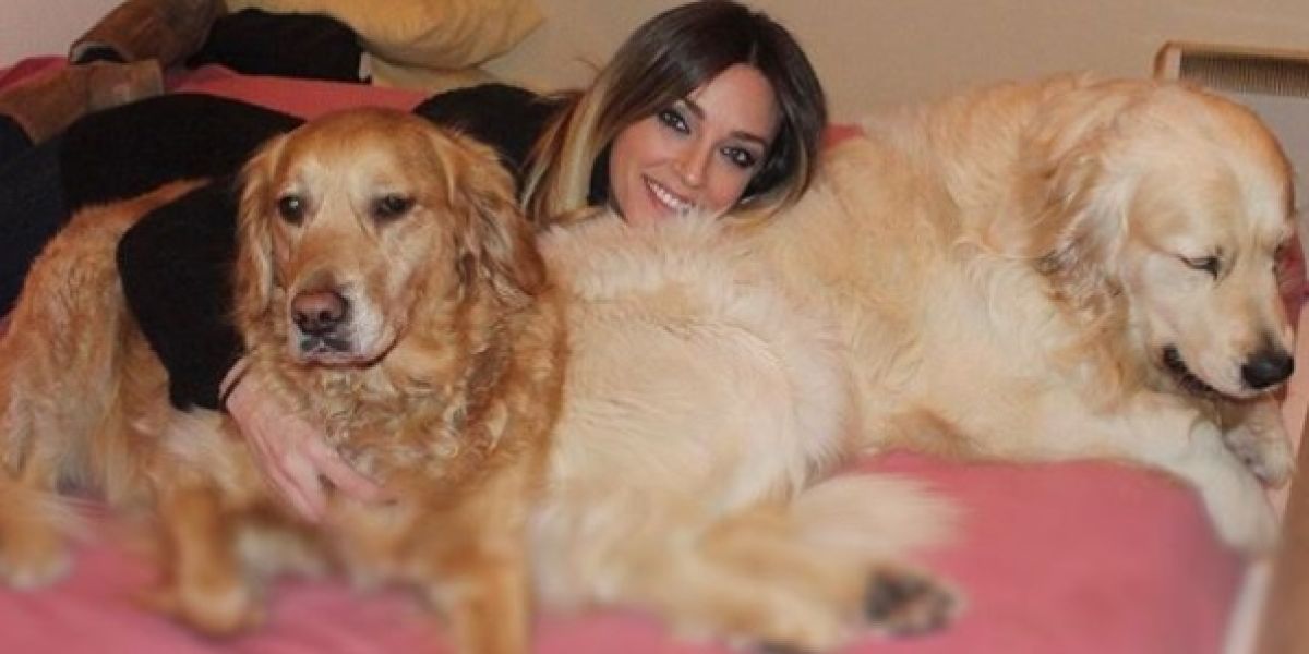 Anna Simon con sus perros
