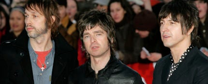 Oasis en los Brit Awards 2007