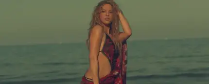 Shakira en el vídeo de 'Clandestino' Shakira en el vídeo de 'Clandestino'