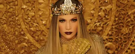 Jennifer Lopez en el videoclip de 'El Anillo' Jennifer Lopez en el videoclip de 'El Anillo'