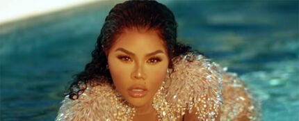 Lil' Kim, muy sexy en el v&iacute;deo de 'Nasty One' 