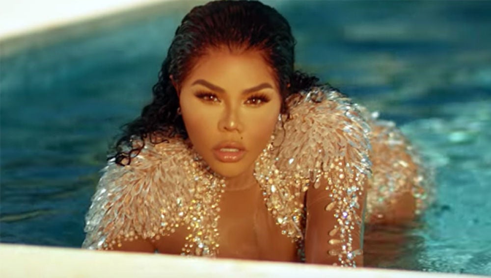 Lil' Kim, muy sexy en el vídeo de 'Nasty One' 