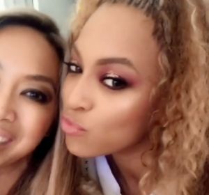 Beyoncé y su amiga Mally Roncal Beyoncé y su amiga Mally Roncal
