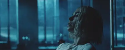 Dua Lipa en el vídeo de 'Electricity' Dua Lipa en el vídeo de 'Electricity'