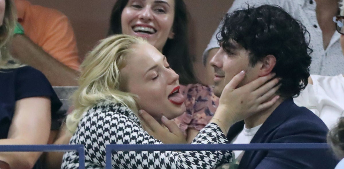 El "apasionado" beso de Joe Jonas y Sophie Turner en el US Open