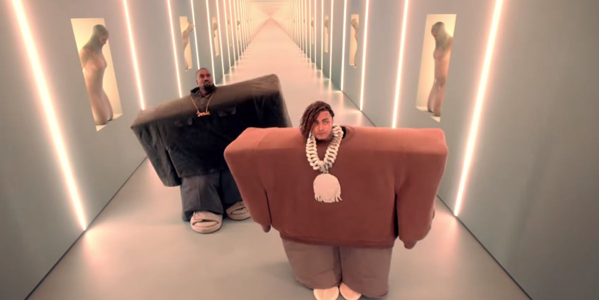 Kanye West en el videoclip de 'I Love It'