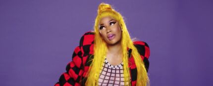 Nicki Minaj en el v&iacute;deo de 'Barbie Dreams'