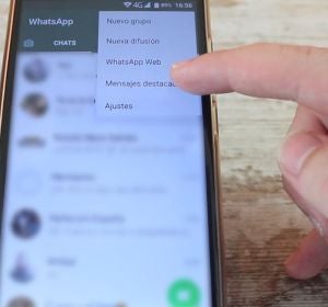 WhatsApp WhatsApp