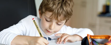 La respuesta de un niño de 7 años a un ejercicio de clase se convierte en viral La respuesta de un niño de 7 años a un ejercicio de clase se convierte en viral